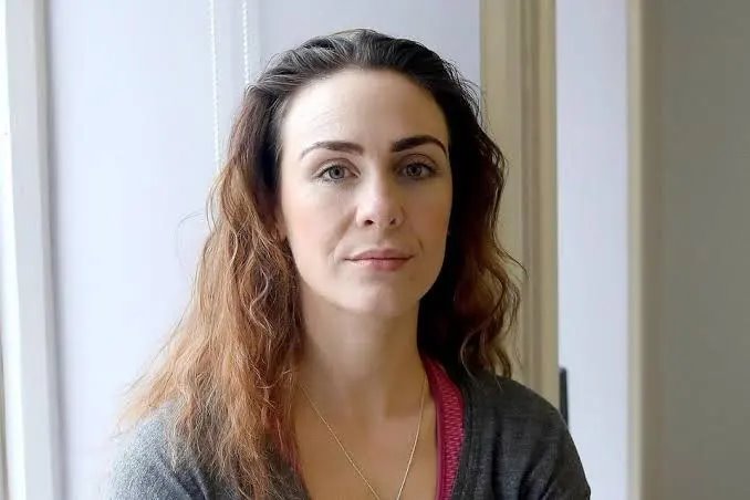 The Dry - Roisin Gallagher