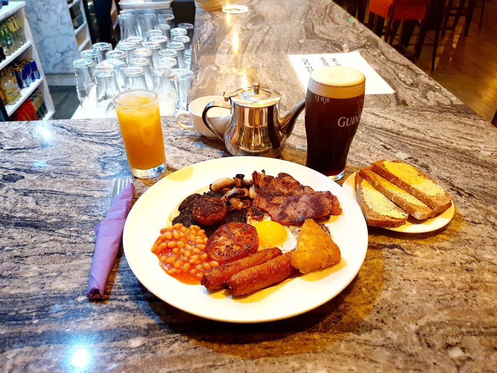 Reds Catering breakfast service